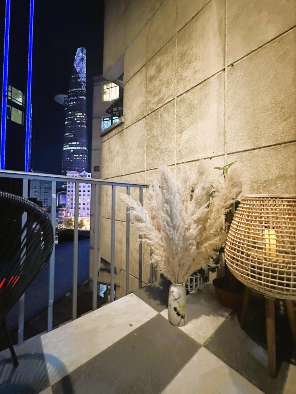 6Even Hotel - Have A Staycation In The Cafe Apartments Building Ho Si Minh-város Kültér fotó