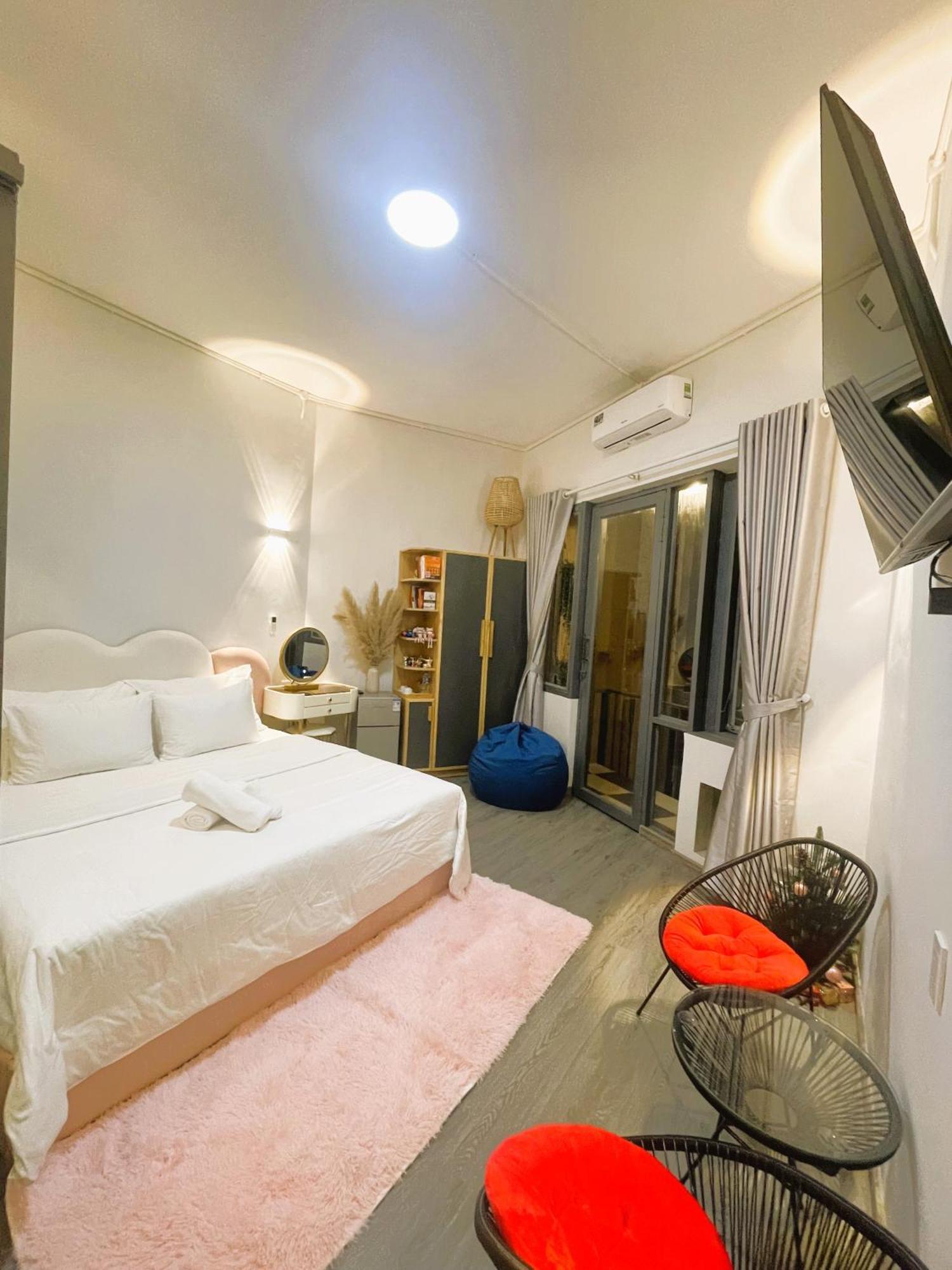 6Even Hotel - Have A Staycation In The Cafe Apartments Building Ho Si Minh-város Kültér fotó