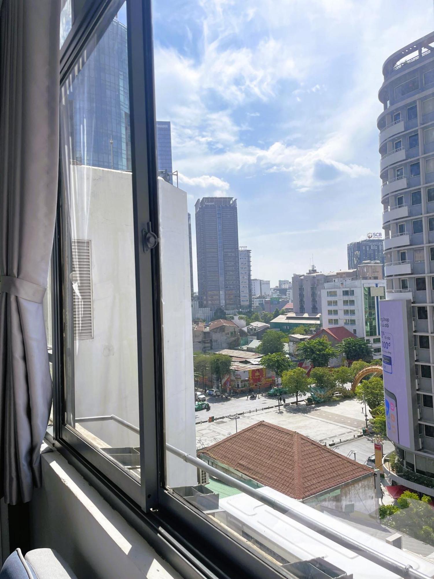 6Even Hotel - Have A Staycation In The Cafe Apartments Building Ho Si Minh-város Kültér fotó