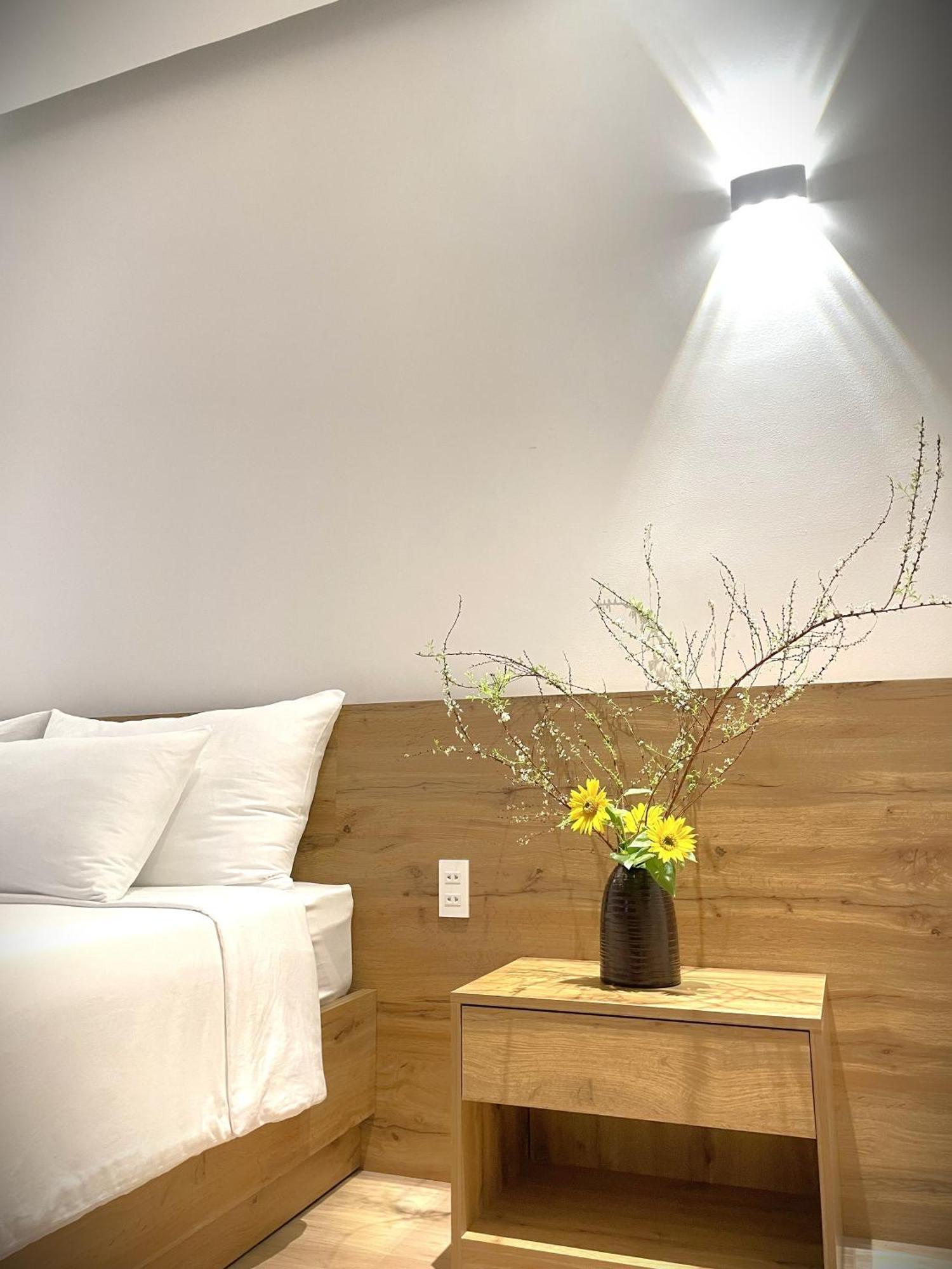 6Even Hotel - Have A Staycation In The Cafe Apartments Building Ho Si Minh-város Kültér fotó